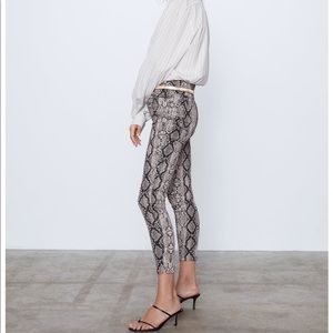 Zara snake print high waisted cropped pants 6